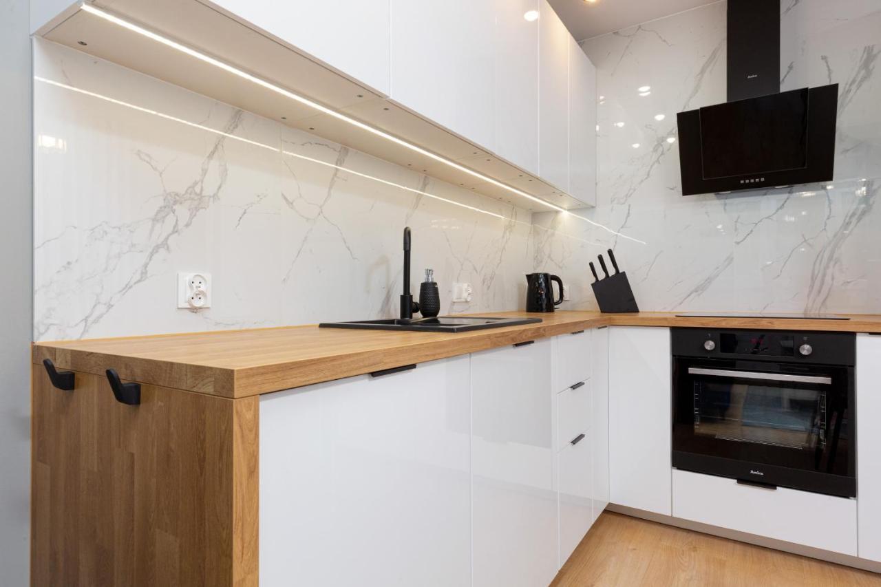Beautiful Two-Bedroom Apartment Warsaw Bielany By Noclegi Renters Экстерьер фото