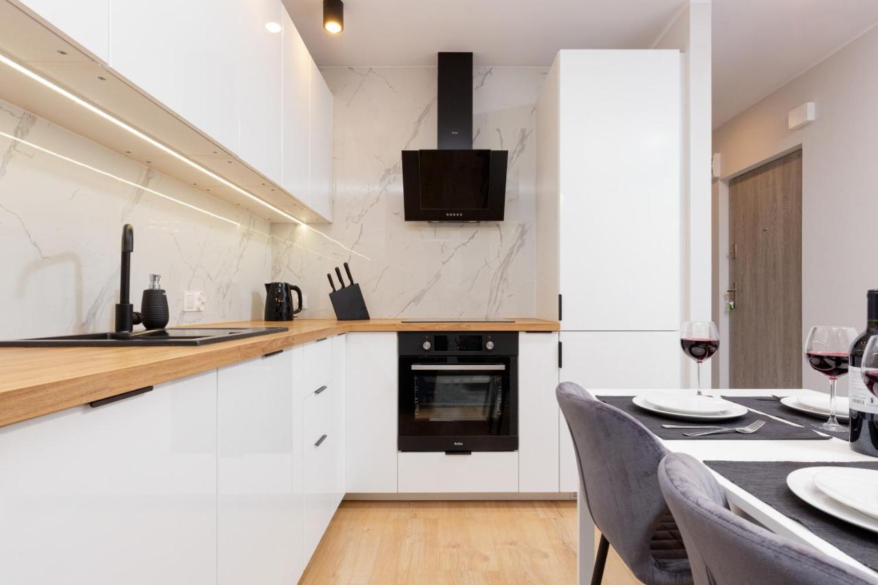 Beautiful Two-Bedroom Apartment Warsaw Bielany By Noclegi Renters Экстерьер фото
