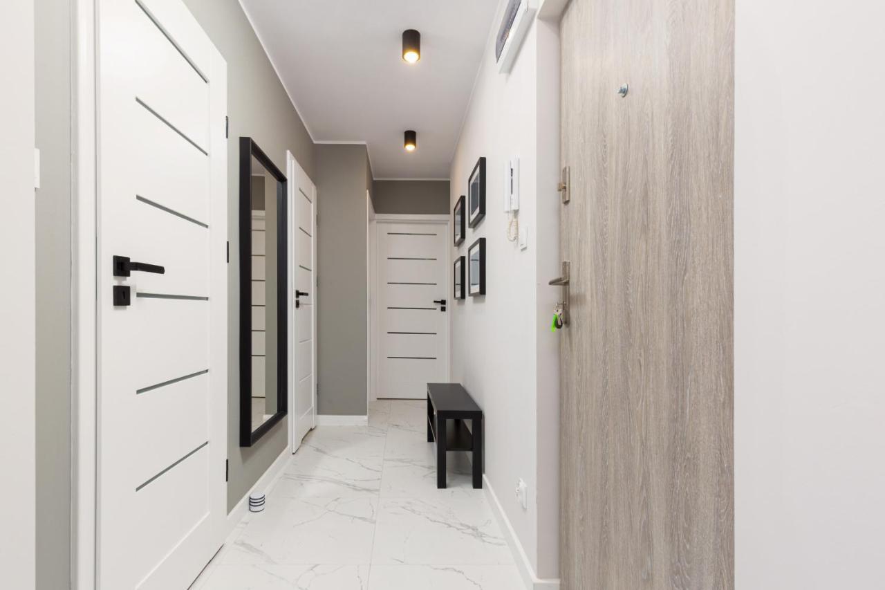 Beautiful Two-Bedroom Apartment Warsaw Bielany By Noclegi Renters Экстерьер фото